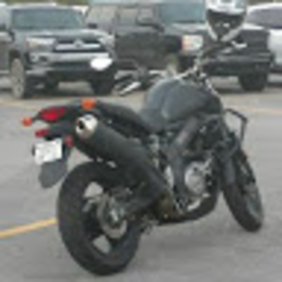 Meet your Posher, Alex - Picture 1 of 1